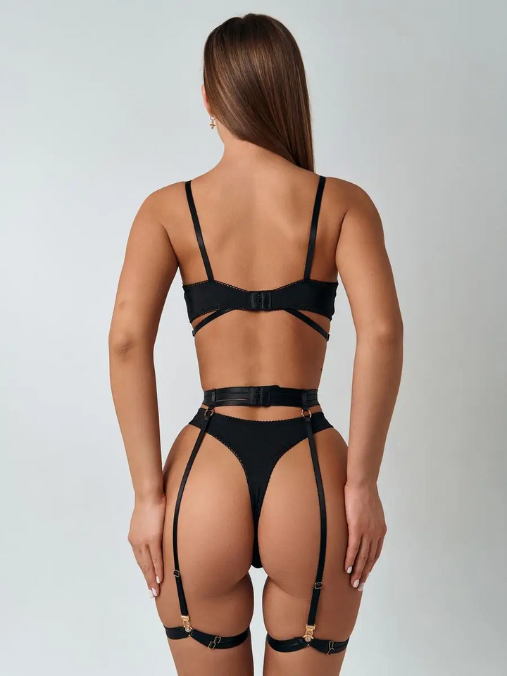 Cele Lingerie Set